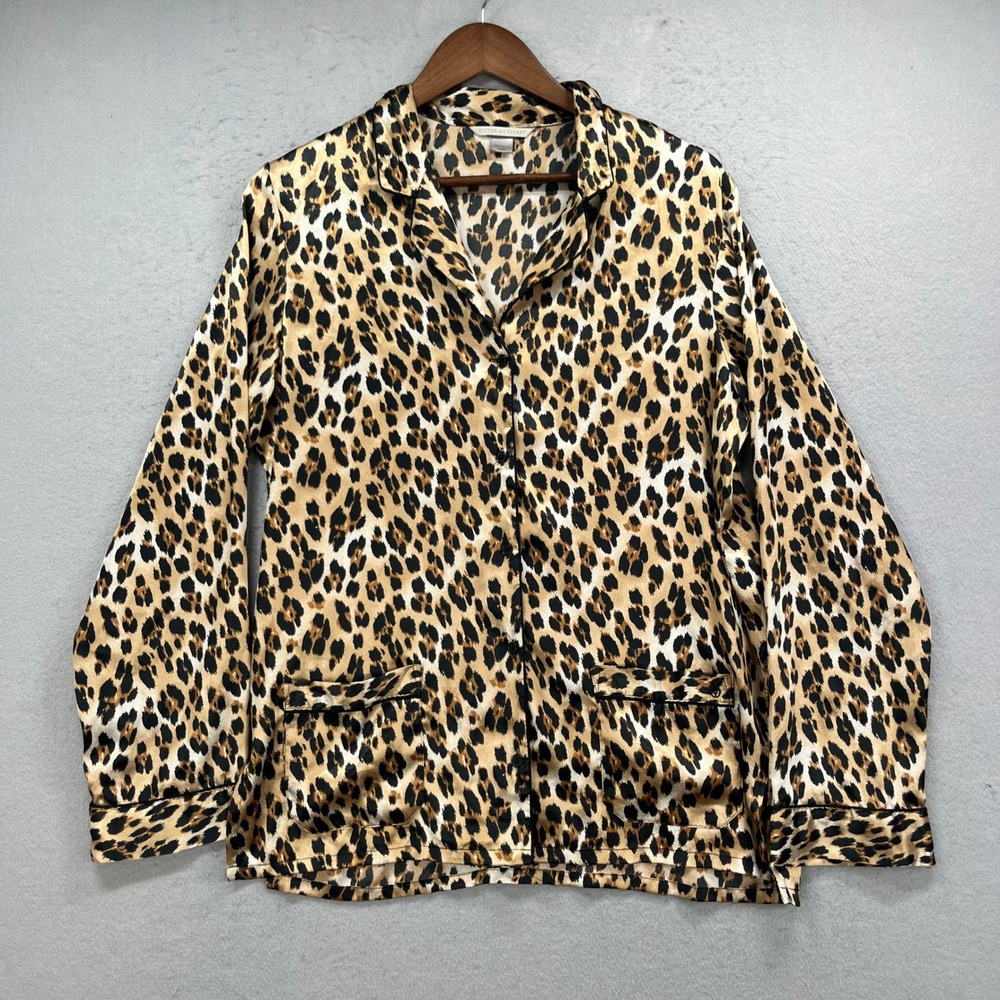 Victoria Secret Pajama Top Womens M Tan Leopard Satin Button Up Sleepwear Lounge